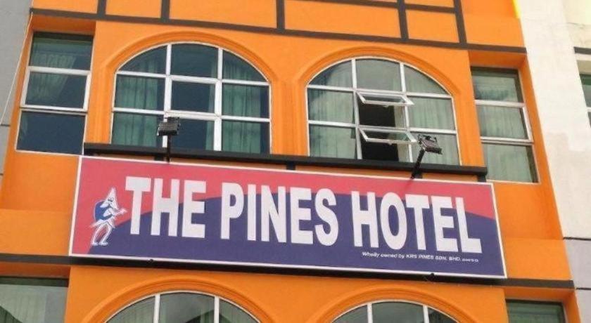 The Pines Hotel Kampung Kuala Terla Extérieur photo